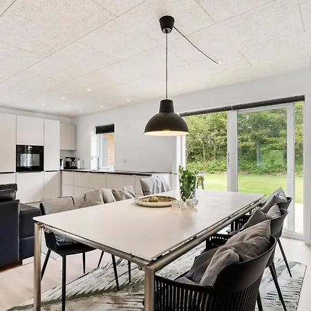 3 Bedroom Beautiful In * Tarm