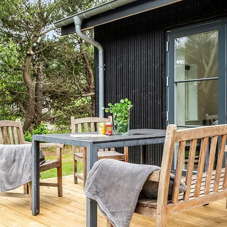 בית נופש 3 Bedroom Beautiful In *