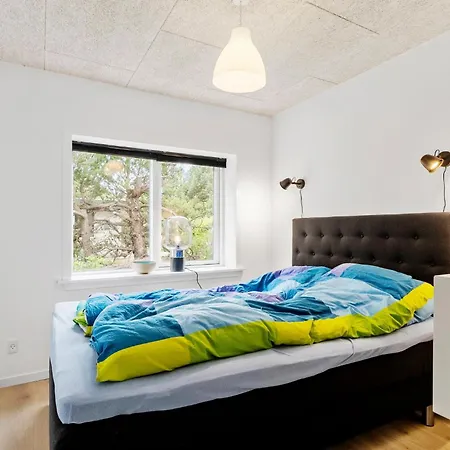 3 Bedroom Beautiful In בית נופש Tarm